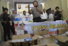 Begini Modus Pelaku Selundupkan Narkoba ke Rutan Sanggau Kapolres Sanggau, AKBP Imam Riyadi menggelar press release pengungkapan beberapa kasus, termasuk kasus narkoba di Lapas, Senin (23/7) di Mapolres Sanggau—Kiram Akbar