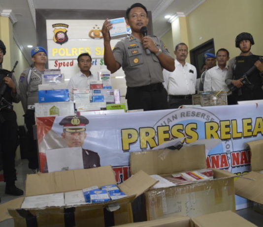 Begini Modus Pelaku Selundupkan Narkoba ke Rutan Sanggau Kapolres Sanggau, AKBP Imam Riyadi menggelar press release pengungkapan beberapa kasus, termasuk kasus narkoba di Lapas, Senin (23/7) di Mapolres Sanggau—Kiram Akbar