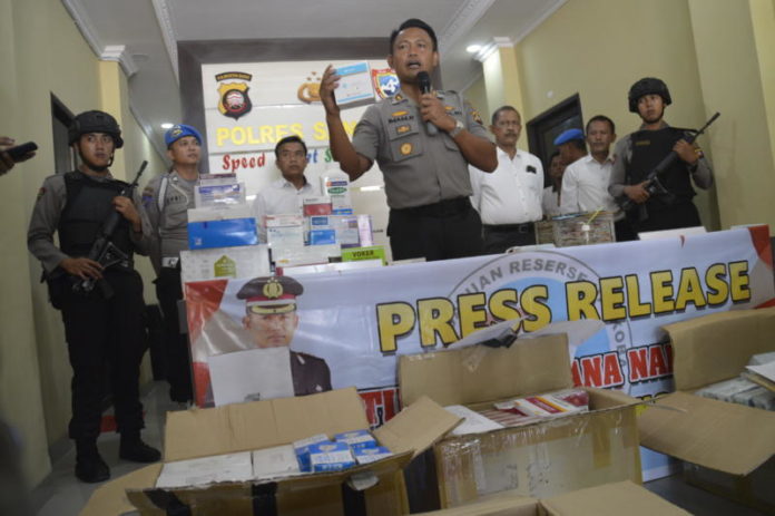 PRESS RELEASE. Kapolres Sanggau, AKBP Imam Riyadi menggelar press release pengungkapan beberapa kasus di Mapolres Sanggau, Senin (23/7) —Kiram Akbar