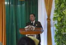 Kajari Sanggau: Saya Tak Terlalu Senang Menghukum Orang Kajari Sanggau, M Idris F Sihite memberi sambutan pada acara syukuran Hari Bhakti Adhyaksa ke-58 yang digelar di Kantor Kejaksaan Negeri Sanggau, Senin (27/7)—Kiram Akbar