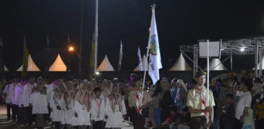 Enam Kafilah Kayong Utara Lolos Babak Final Kafilah KKU. Barisan kafilah Kayong Utara yang siap berlaga pada lomba MTQ Tingkat Provinsi Kalbar ke-XXVII di Kabupaten Mempawah, baru-baru ini. Humas for Rakyat Kalbar