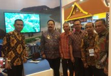 Investasi Diharapkan Masuk di Kayong Utara Rakernas. Pj Bupati Kayong Utara, H Syarif Yusniarsyah menghadiri Rakernas APKASI XI di Jakarta, Jumat (6/7). Humas for Rakyat Kalbar