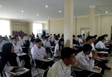 Beasiswa Pertanian demi Wujudkan SDM Berkualitas UJIAN BEASISWA. Tes tertulis penerimaan mahasiswa STTP/Polbangtan Magelang/ Yogyakarta di aula BKPSDM Sintang, Selasa (3/7). Benidiktus Krismono-RK