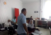 Jejak Rekam Bacaleg Dicek NYALEG. Para Bacaleg mengurus SKCK di Ruang Pelayanan SKCK Polres Singkawang, Senin (9/7)--SUHENDRA RK