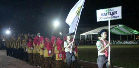 Kafilah Sanggau Ikuti Lima Cabang Lomba Kafilah Kabupaten Sanggau ikut ambil bagian dalam MTQ XXVII tingkat Provinsi Kalbar di Mempawah, Minggu (1/7) malam di Stadion Opu Daeng Menambon—Sukardi Kominfo untuk Rakyat Kalbar