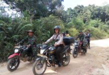 Kapolsek dan Danramil Bonti Gelar Patroli Karhutla Kapolsek bersama Danramil didampingi anggotanya masing - masing melakukan patroli bersama cegah Karhutla—ist