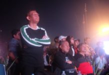 Siap Benahi Infrastruktur Sepak Bola NOBAR. Sutarmidji membaur bersama warga menyaksikan Final Piala Dunia 2018 di Taman Digulis Pontianak, Minggu malam (15/7). Humas Pemkot for RK