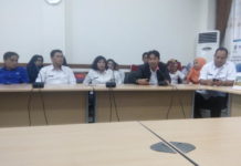 Launching Website, Facebook, dan Instagram Pemkab Sintang MEDIA SOSIAL PEMKAB. Launching Website, Facebook dan Instagram Humas Pemkab Sintang di ruang rapat Sekretariat Daerah, Rabu (4/7). Benidiktus Krismono-RK