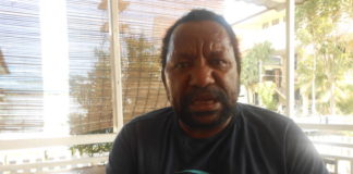 Frans Tidak Bisa Nyaleg WAWANCARA. Diaz Gwijannge ketika diwawancarai di Mapolda Kalbar, Kamis, (19/7) sekira pukul 15.00 WIB. (Andi Ridwansyah-RK)