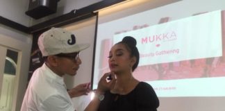 Selebgram dan Blooger Pontianak Ikuti Kelas Beauty Gathering Mukka Sejumlah blooger dan selebgram Pontianak, mengikuti Beauty Gathering yang digelar Mukka Kosmetik di The Urban Garden Resto, Sabtu (21/7)-Nova
