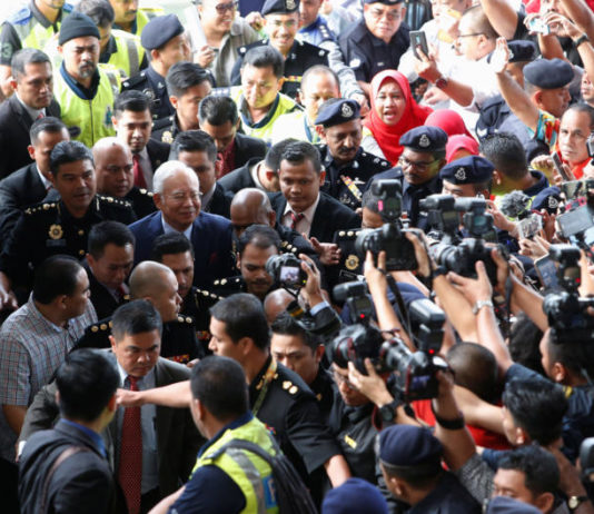 Ditahan Semalam Demi Hukum