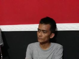 Jambret Polwan, Oknum PNS Rutan Mempawah Diciduk TERSANGKA. WLP saat diamankan di Mapolres Mempawah—Polisi for RK