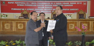 Empat Raperda Inisiatif DPRD Sanggau Disahkan