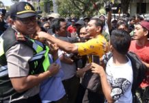 Deklarasi #2019Ganti Presiden di Tugu Pahlawan Ricuh