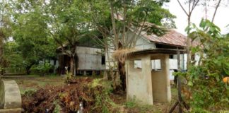 Tangsi Militer Belanda dan Kantor Kontelir Akan Direnovasi Sebagai Cagar Budaya Tangsi Belanda. Sejumlah bangunan tangsi Belanda yang hingga saat ini masih berdiri. Meskipun kondisinya dalam keadaan yang tidak terawat. Dedi Irawan/RK.