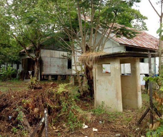 Tangsi Militer Belanda dan Kantor Kontelir Akan Direnovasi Sebagai Cagar Budaya Tangsi Belanda. Sejumlah bangunan tangsi Belanda yang hingga saat ini masih berdiri. Meskipun kondisinya dalam keadaan yang tidak terawat. Dedi Irawan/RK.