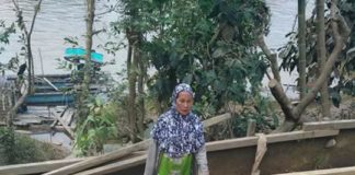 Jalan Poros Dusun Sungai Nangka Ambruk