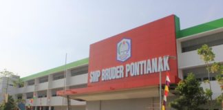 Melihat Sejarah dan Perjuangan SMP Bruder Pontianak di Dunia Pendidikan