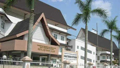 ‘Basmi’ Praktik Curang Oknum Dokter