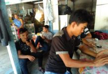 Ditipu Penyalur TKI, Belasan Warga Aceh Terlantar di Entikong