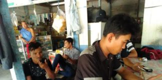 Ditipu Penyalur TKI, Belasan Warga Aceh Terlantar di Entikong