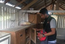 Bebek dan Sayur Pengubah Nasib KOTAK PENETAS TELUR. Tim Lazismu memeriksa kotak penetas telur bebek di Kampung Jawa Kabupaten Seram Bagian Barat, yang akan diproduksi untuk membantu masyarakat di Huameteno, Kabupaten Maluku Tengah. Jto