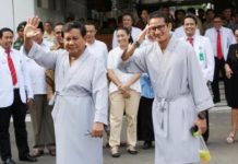 Pastikan Durasi Tes Medis Sama TES KESEHATAN. Bakal Capres dan Cawapres 2019, Prabowo Subianto dan Sandiaga Uno, usai tes kesehatan di RSPAD Jakarta, Senin (13/8). Miftahulhayat-Jawa Pos