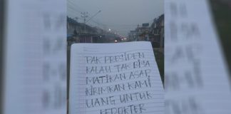 Hujan Abu Ibarat Salju PESAN BUAT JOKOWI. Kabut asap semakin tebal, warga Kota Pontianak sindir pemerintah yang tak bisa mengendalikan karhutla, kemarin. Warganet for RK