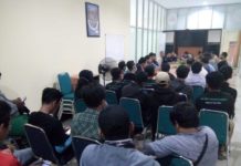 Posko Gabungan Lawan Kebakaran Lahan dan Bencana Asap Dibentuk BENTUK POSKO. suasana pembentukan posko gabungan di kantor BPBD Kota Pontianak, Senin (20/8). Bangun Subekti-RK