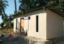 Inspirasi dari Baduy HUNIAN SEMENTARA. Huntara yang dibangun MDMC dan Lazismu di lokasi bencana NTB. MDMC for Rakyat Kalbar