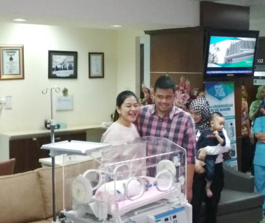 Kahiyang Harap Putrinya Menawan, Solehah, dan Dermawan