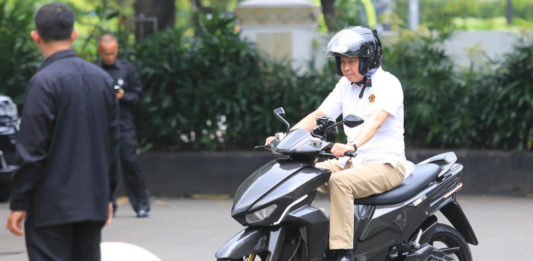 Motor Listrik Nasional, Harga Berkisar Rp23 Juta