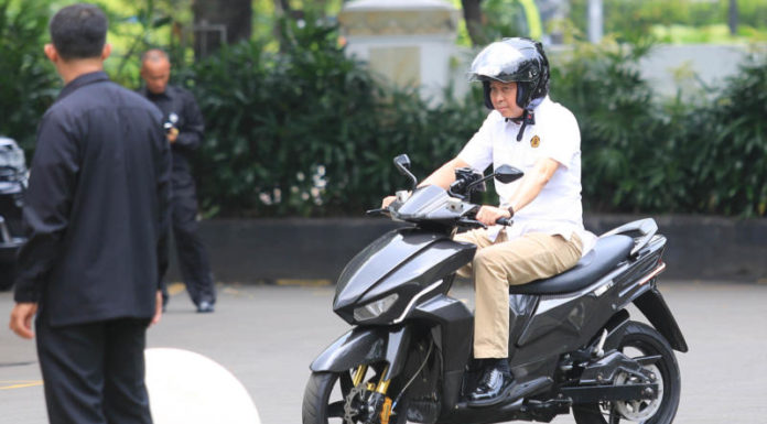 Motor Listrik Nasional, Harga Berkisar Rp23 Juta