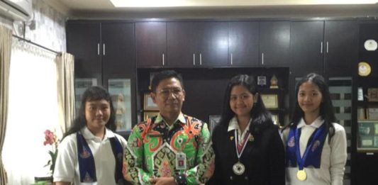 Budaya Dayak Raih Juara II Dunia