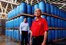 Penularan Sriracha untuk Tim Sukses