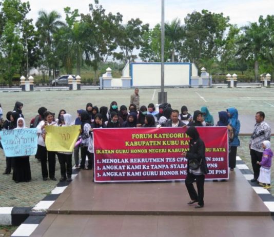 Nasib Honorer K2 di Tangan Pemerintah Pusat