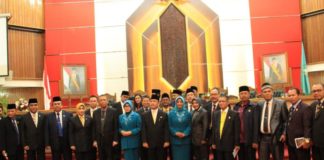 Pidato Perdana Gubernur Menjadi Catatan Penting Parlemen Kalbar