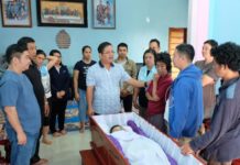 Ratusan Warga Antar Joy ke Peristirahatan Terakhir