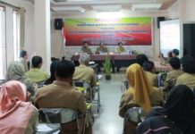 Dokumen Daerah Harus Dikelola secara Profesional SOSIALISASI. Kegiatan Sosialisasi Perda Sintang tentang Penyelenggraan Kearsipan dan Peraturan Bupati tentang Jadwal Retensi Arsip Subtantif tahun Anggaran 2018, Selasa (4/9). Benidiktus Krismono-RK