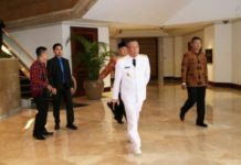 Jokowi Lantik 9 Gubernur, termasuk Sutarmidji-Ria Norsan