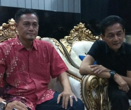 Haul Sultan Syarif Abdurrahman Alkadrie ke 217 BERI KETERANGAN. Sultan Pontianak Syarif Machmud Melvin Alkadrie dan Pangeran Sri Negara Syarif Mahmud Alkadrie menjelaskan agenda Haul Sultan Syarif Abdurrahman Alkadrie ke 217, Selasa (4/9). Maulidi Murni-RK