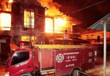 Pasar Pagi Membara, 44 Kios Hangus