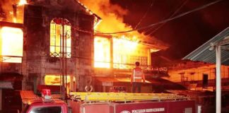 Pasar Pagi Membara, 44 Kios Hangus