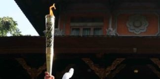 Obor Asian Para Games Lalui Garis Khatulistiwa