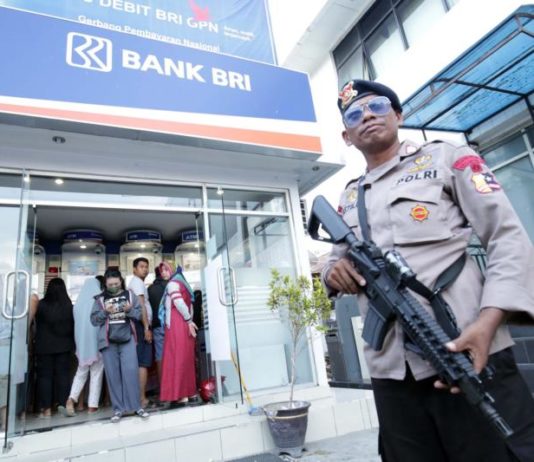 Atas Nama Kemanusiaan, Tolonglah Kami…