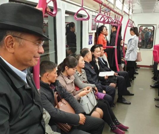 Bayar Renminbi, Kembalian Dollar