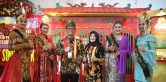 Hadiri Kongres JKPI di Solo, Irwan Kenalkan Produk Khas Singkawang