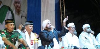Selawat Bergemuruh dalam Hujan