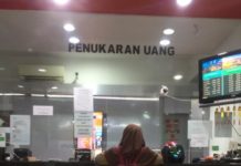 Rupiah Loyo, Money Changer Sepi Transaksi