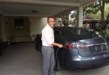 Tesla antara Gosip dan Fakta